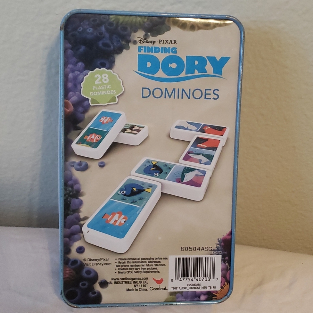 Finding Dory Dominos - Picture 2 of 3